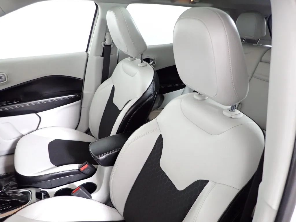 Jeep Compass photo 21