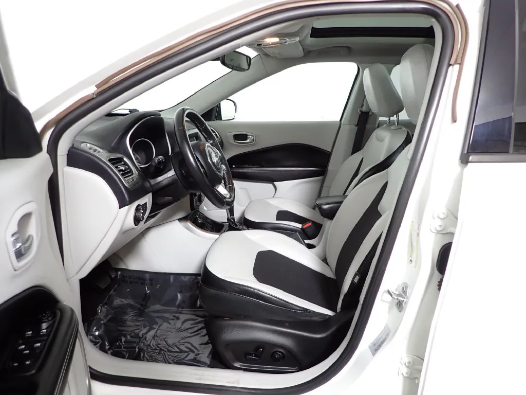 Jeep Compass photo 20