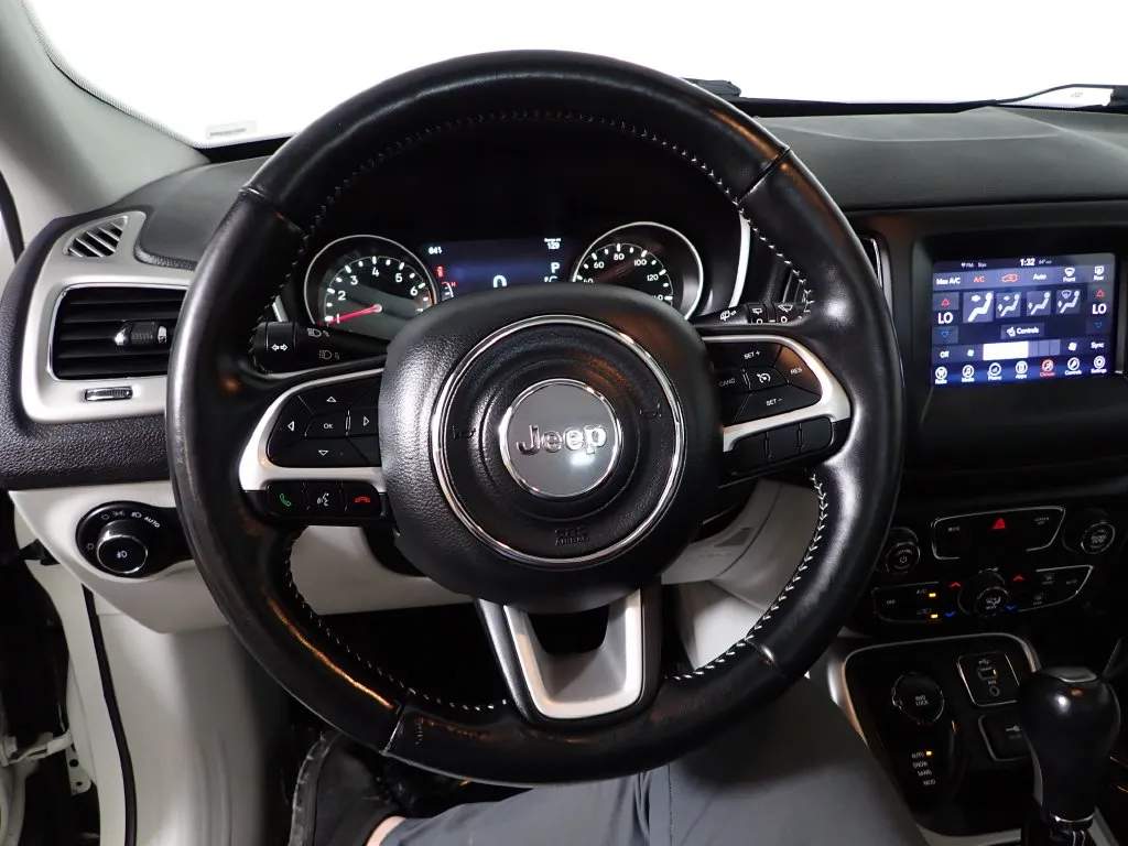Jeep Compass photo 25