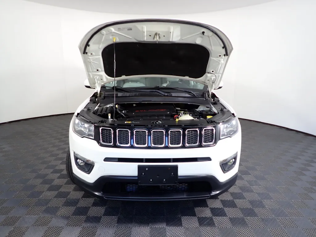 Jeep Compass photo 40