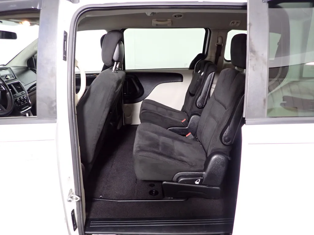 Dodge Grand Caravan photo 29
