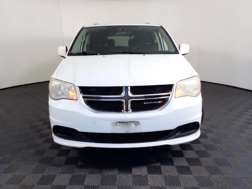 Dodge Grand Caravan photo 7