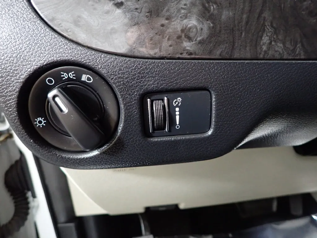 Dodge Grand Caravan photo 22