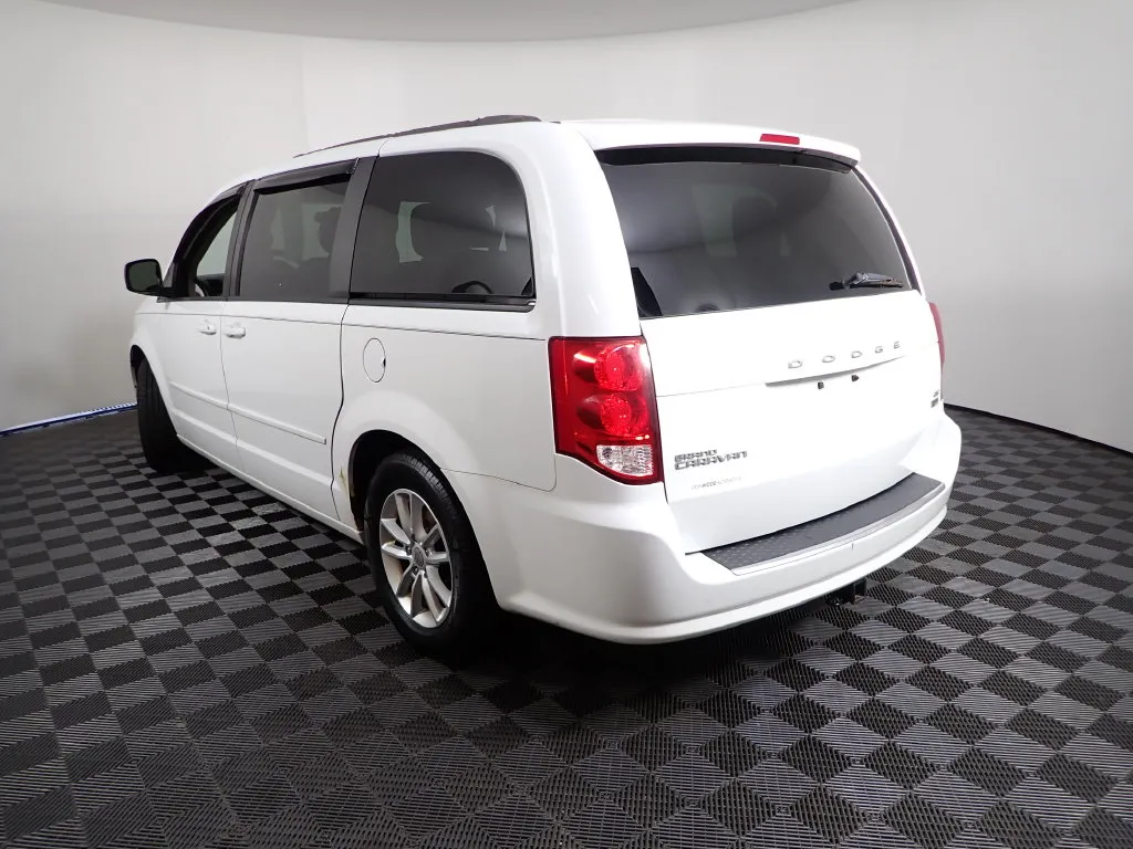 Dodge Grand Caravan photo 10