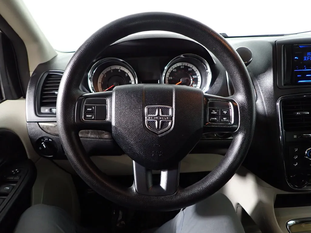 Dodge Grand Caravan photo 24