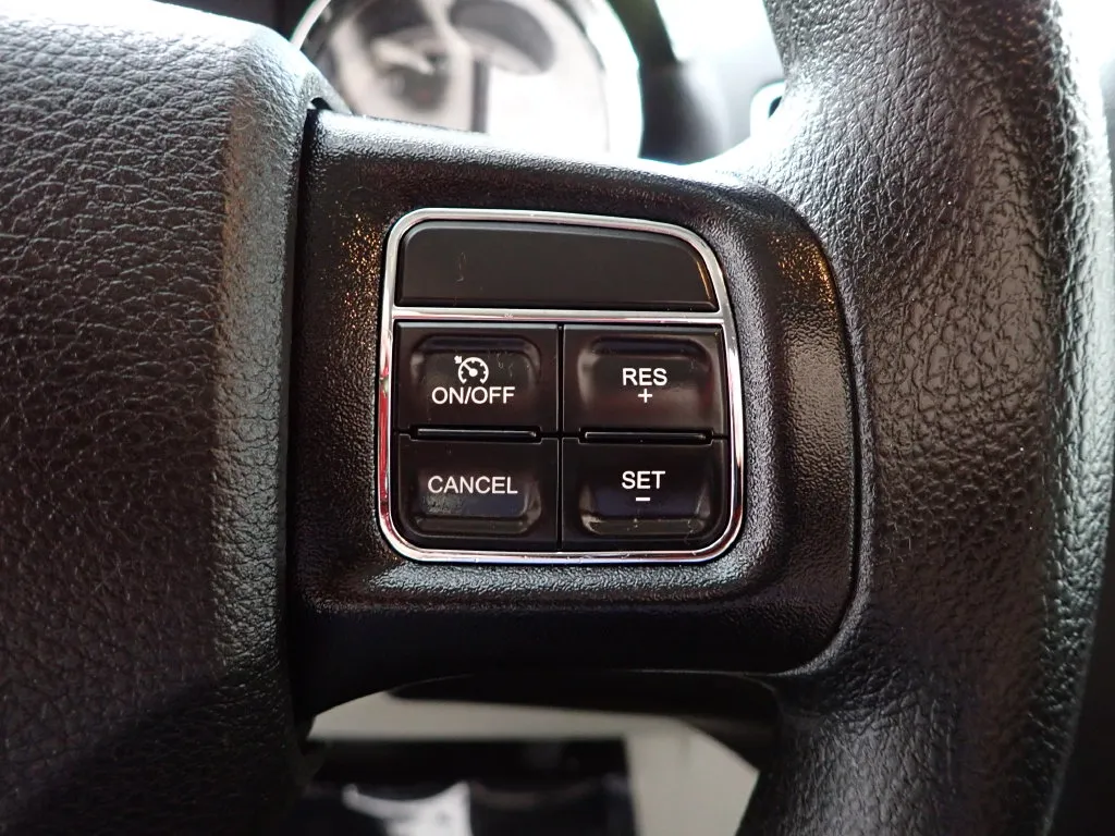 Dodge Grand Caravan photo 3