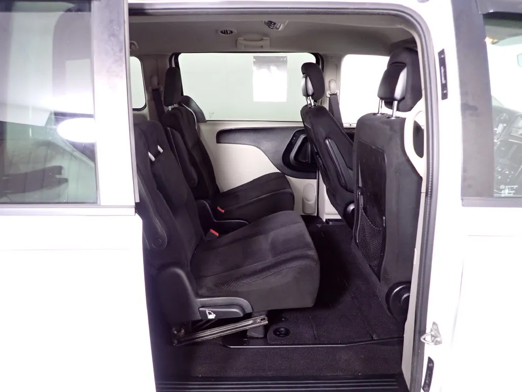 Dodge Grand Caravan photo 31