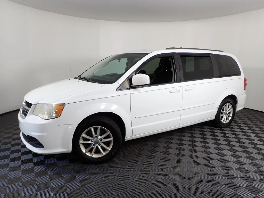 Dodge Grand Caravan photo 8