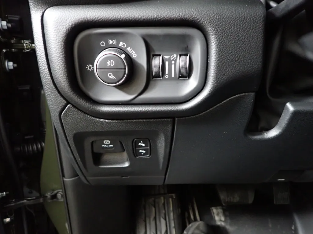 Ram 1500 photo 25