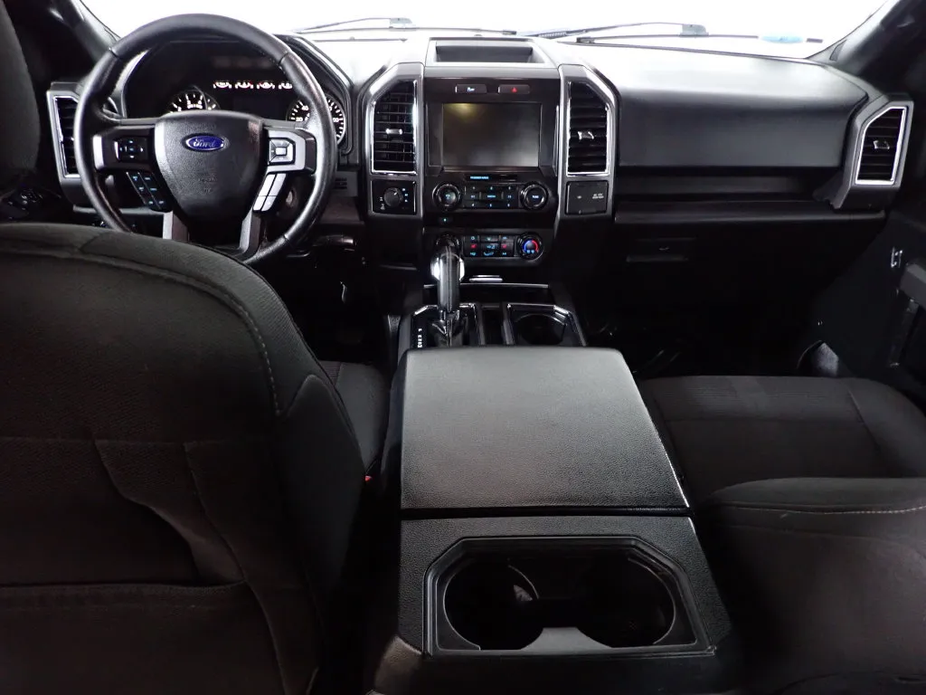 Ford F-150 photo 27