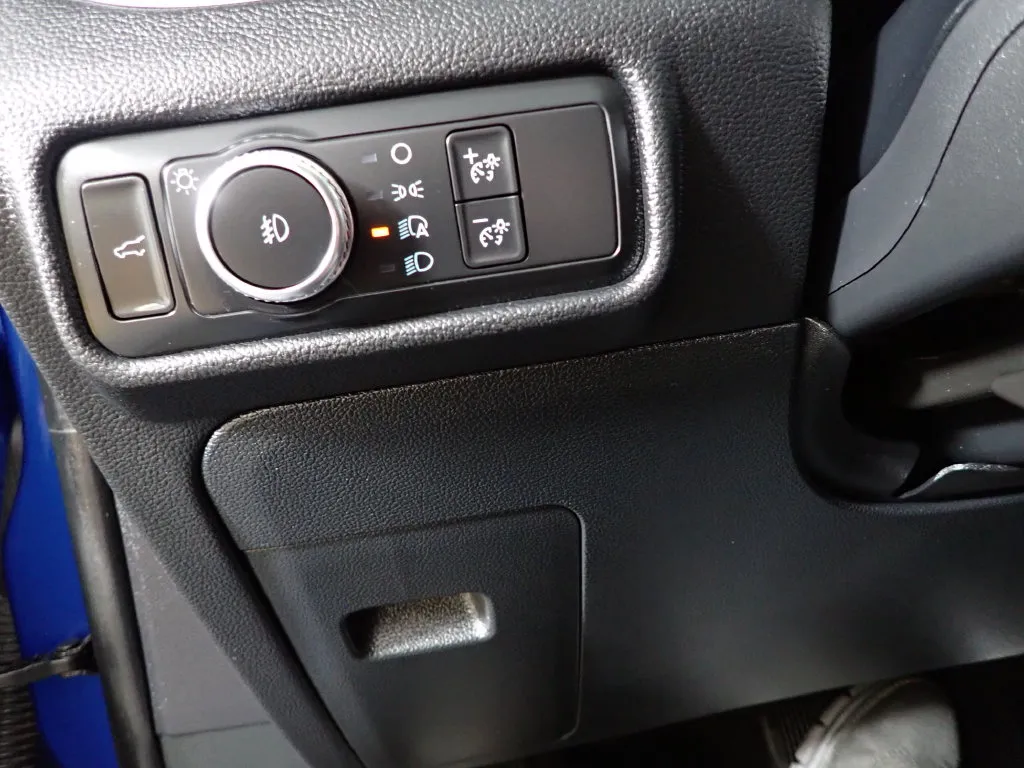 Ford Explorer photo 22