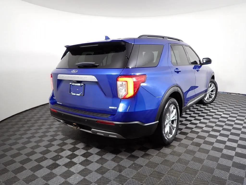 Ford Explorer photo 15