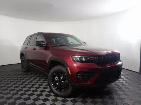 Red 2025 Jeep Grand Cherokee Laredo for sale in Rockbridge, OH