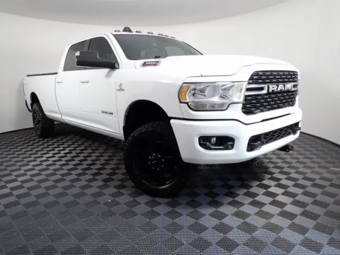 White 2022 Ram 3500 Big Horn for sale in Rockbridge, OH