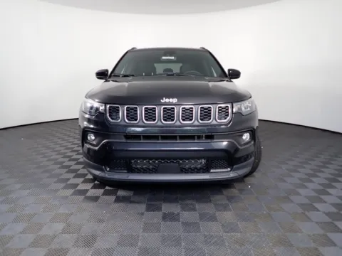 More photos of 2025 Jeep Compass Latitude at Don Wood Chrysler Dodge Jeep Ram, OH