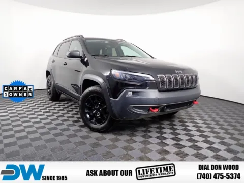 Black 2021 Jeep Cherokee Trailhawk for sale in Rockbridge, OH