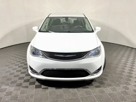 More photos of 2019 Chrysler Pacifica Touring Plus at Don Wood Chrysler Dodge Jeep Ram, OH