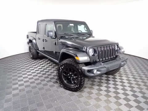 More photos of 2023 Jeep Gladiator at Don Wood Chrysler Dodge Jeep Ram, OH
