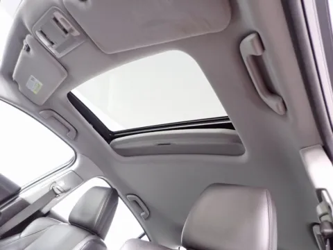 More photos of 2016 Acura ILX 2.4L at Don Wood Chrysler Dodge Jeep Ram, OH