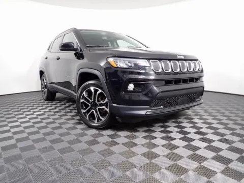 Black 2022 Jeep Compass Limited for sale in Rockbridge, OH