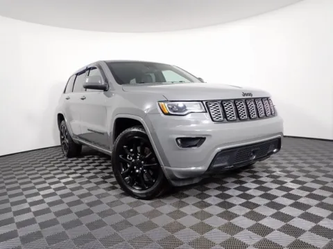 Gray 2021 Jeep Grand Cherokee Laredo X for sale in Rockbridge, OH