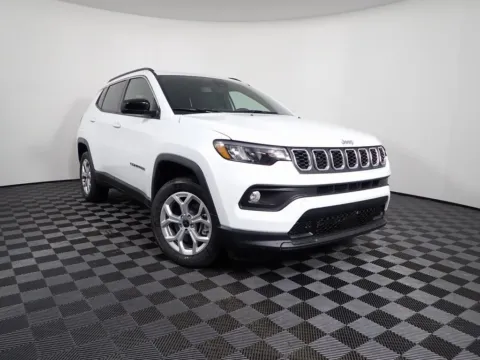 White 2025 Jeep Compass Latitude for sale in Rockbridge, OH