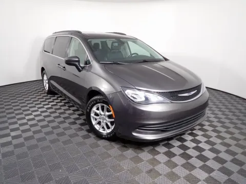 More photos of 2020 Chrysler Voyager LXI at Don Wood Chrysler Dodge Jeep Ram, OH
