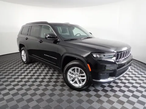 More photos of 2025 Jeep Grand Cherokee L Laredo at Don Wood Chrysler Dodge Jeep Ram, OH