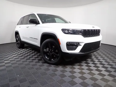 White 2025 Jeep Grand Cherokee Limited for sale in Rockbridge, OH