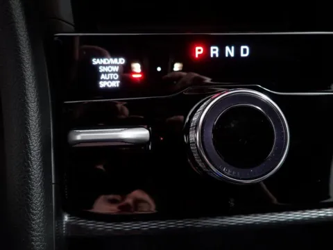 More photos of 2025 Jeep Grand Cherokee Limited at Don Wood Chrysler Dodge Jeep Ram, OH