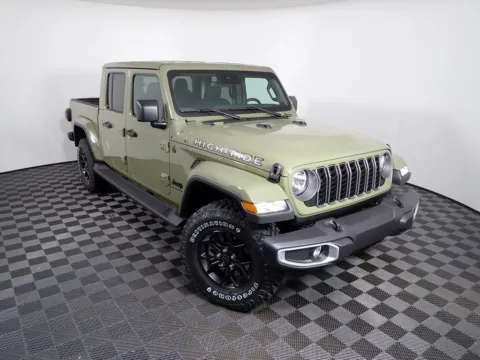 More photos of 2025 Jeep Gladiator at Don Wood Chrysler Dodge Jeep Ram, OH