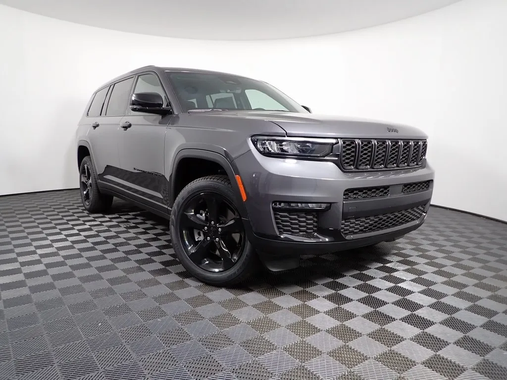Gray 2025 Jeep Grand Cherokee L Limited for sale in Rockbridge, OH