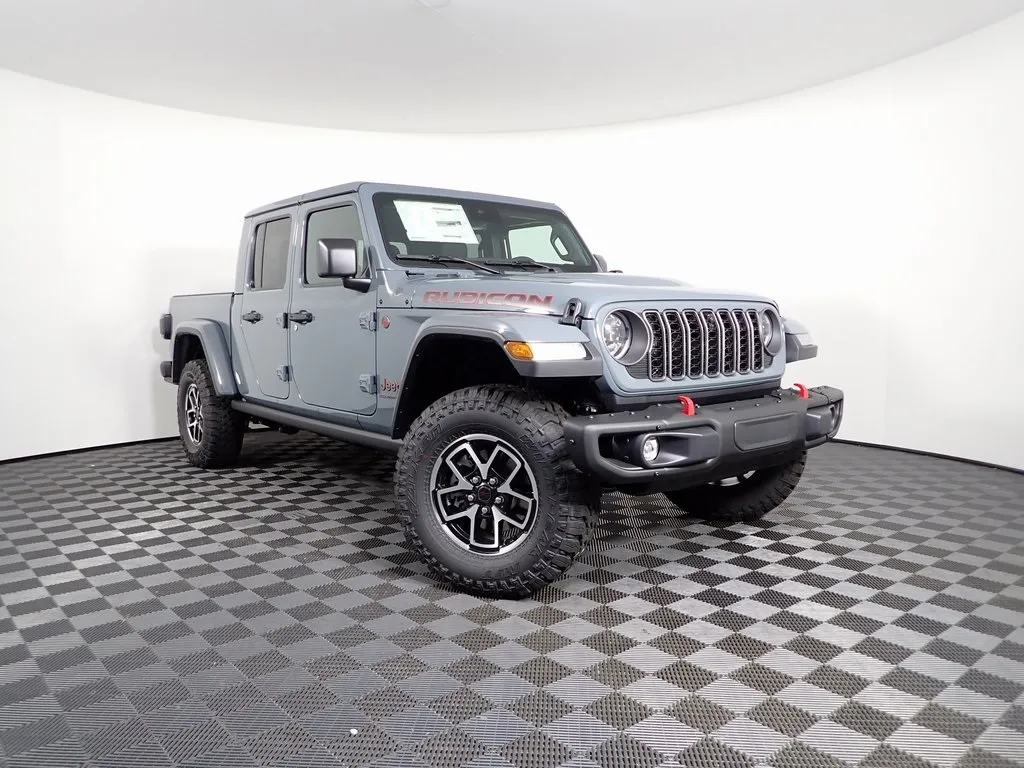 Blue 2025 Jeep Gladiator Rubicon for sale in Rockbridge, OH