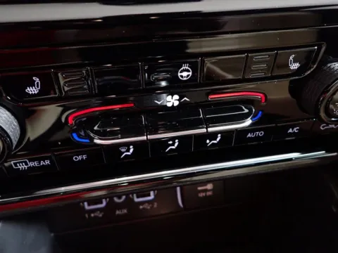 Another view of 2025 Jeep Grand Cherokee Limited for sale in Rockbridge, OH at Don Wood Chrysler Dodge Jeep Ram