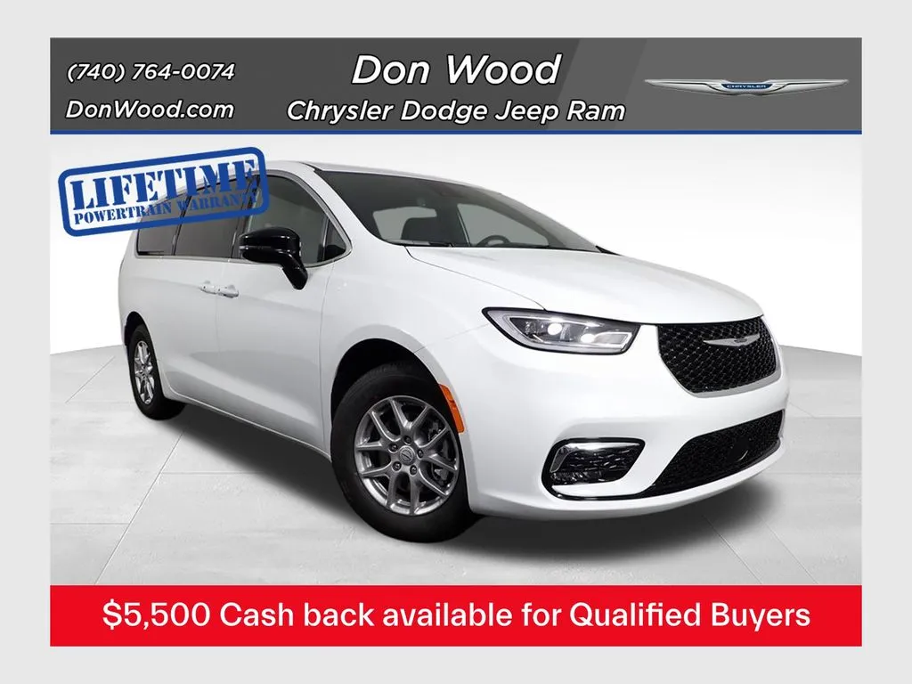 2026 Chrysler Pacifica Select for sale in Rockbridge, OH