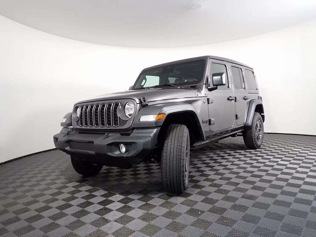 Jeep Wrangler photo 7