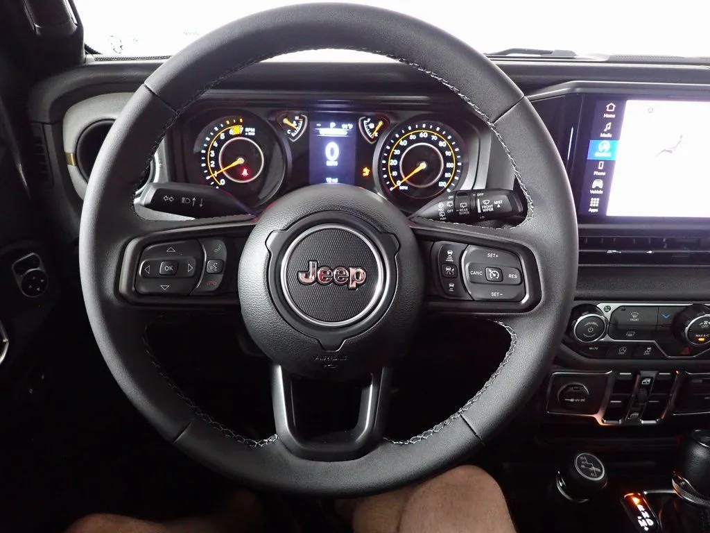 Jeep Wrangler photo 21