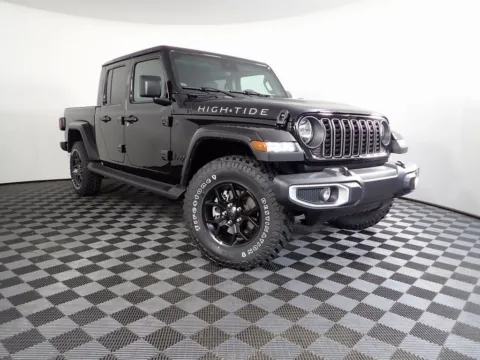Black 2025 Jeep Gladiator Sport for sale in Rockbridge, OH