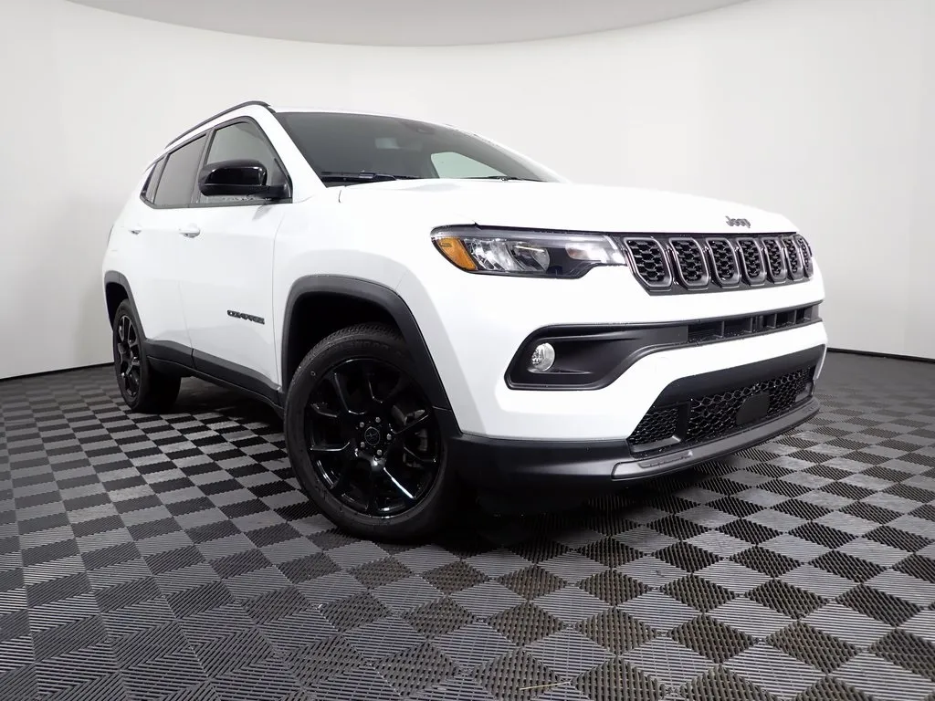 White 2026 Jeep Compass Latitude for sale in Rockbridge, OH