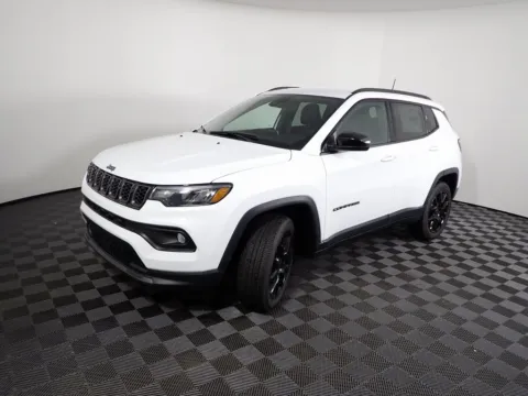 More photos of 2026 Jeep Compass Latitude at Don Wood Chrysler Dodge Jeep Ram, OH