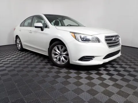 White 2017 Subaru Legacy 2.5i for sale in Rockbridge, OH
