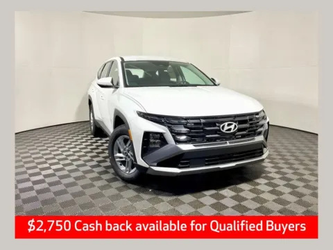White 2026 Hyundai Tucson SE for sale in Athens, OH