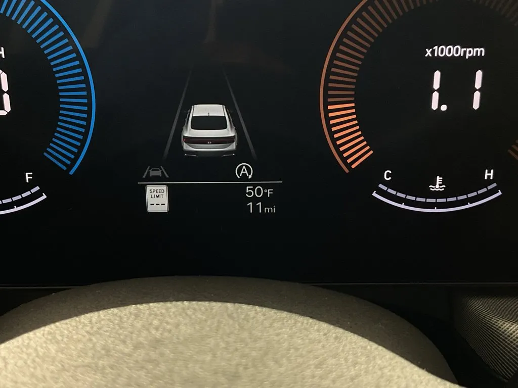 Hyundai Sonata photo 39