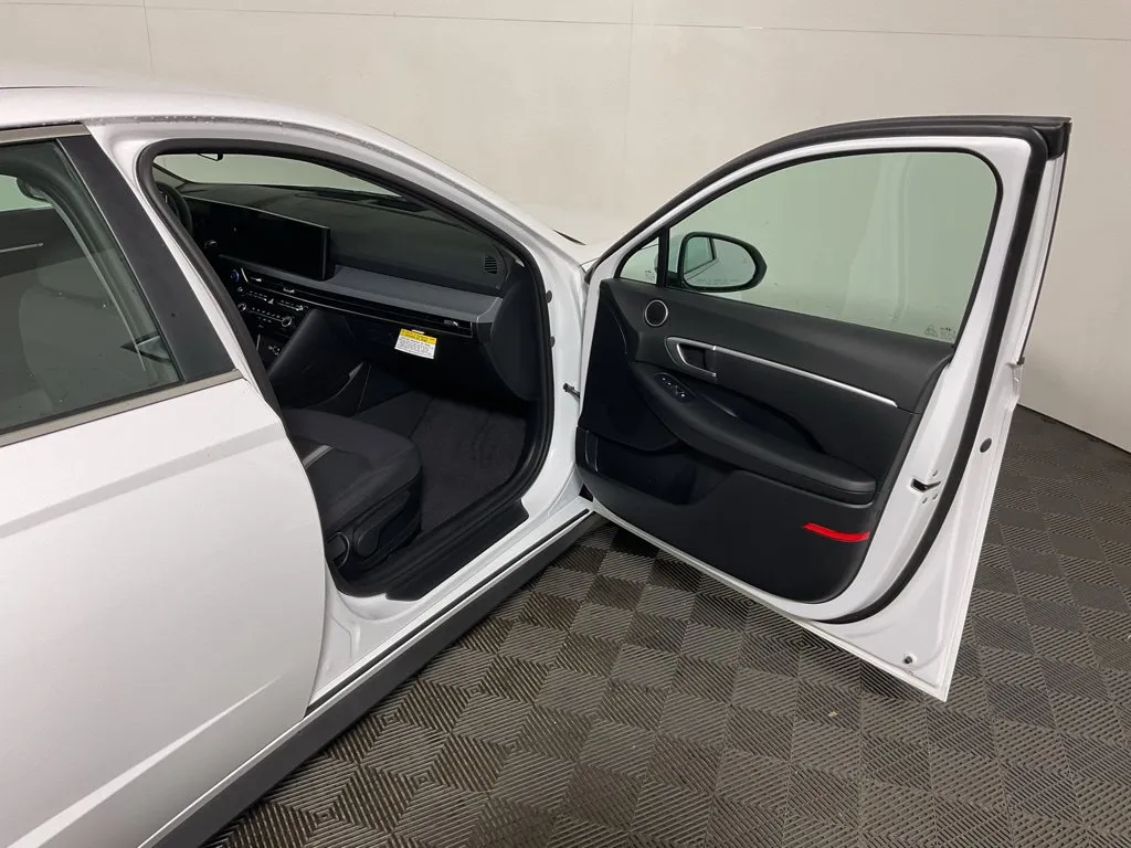 Hyundai Sonata photo 35