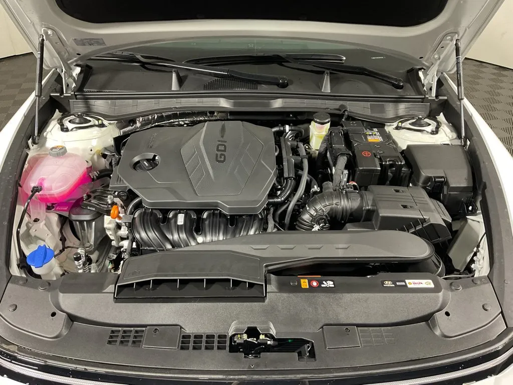 Hyundai Sonata photo 7