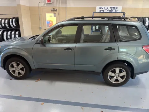 More photos of 2013 Subaru Forester 2.5X at Don Wood Hyundai, OH