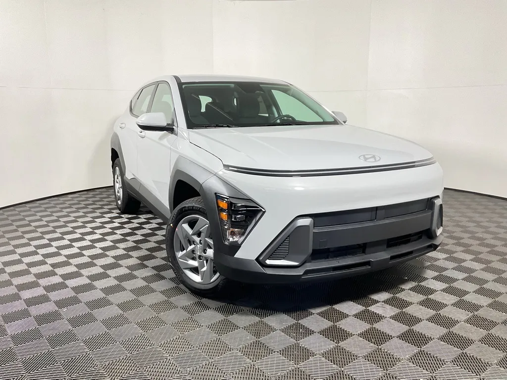Gray 2026 Hyundai Kona SE for sale in Athens, OH