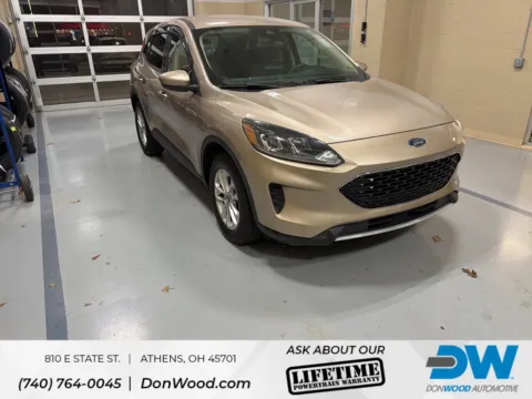 Gold 2020 Ford Escape SE for sale in Athens, OH