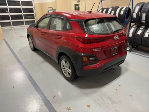 More photos of 2019 Hyundai Kona SE at Don Wood Hyundai, OH