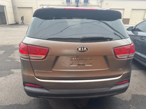 More photos of 2016 Kia Sorento LX at Don Wood Hyundai, OH